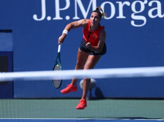 2025 US Open Tennis Championships, Day Seven, Billy Jean-King Tennis Centre, Flushing Meadows, New York, USA, 30 08 2025 Diane Parry (FRA) in action during her third round match against Marta Kostyuk (UKR) in the 2025 US Open at Flushing Meadows New York Billy Jean King Tennis Centre, Flushing Meadows New York USA Copyright: xMarkxGreenwoodx