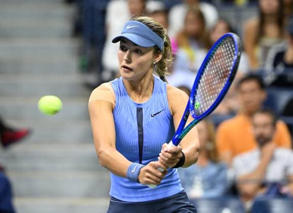 Anna Kalinskya returns a jolly to Iga Swiatek of Pol on Arthur Ashe Stadium on day 7 at the 2025 US Open Tennis Championship at the USTA Billie Jean King National Tennis Center in New York City on Saturday, August 30, 2025.  NYP20250830310 LARRYxMARANO