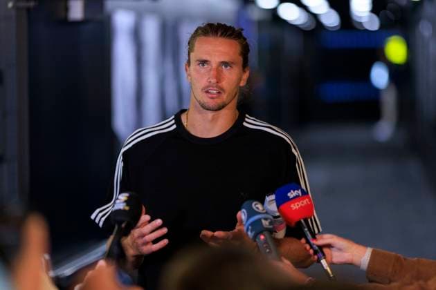 August 30, 2025, Flushing Meadows, New York, USA: Alexander Zverev is interviewed outside of the locker room after losing his match against Felix Auger-Aliassime on Day 7 of the 2025 US Open at USTA Billie Jean King National Tennis Center on Saturday August 30, 2025 in the Flushing neighborhood of the Queens borough of New York City. JAVIER ROJAS PI Flushing Meadows USA - ZUMAp124 20250830_zaa_p124_163 Copyright: xJavierxRojasx
