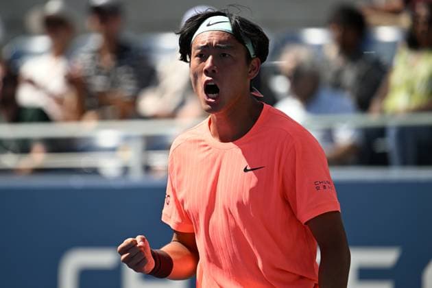 (250831) -- NEW YORK, Aug. 31, 2025 -- Coleman Wong of China s Hong Kong reacts during the men s singles third round match against Andrey Rublev of Russia at the 2025 US Open tennis championships in New York, the United States, Aug. 30, 2025. ) (SP)U.S.-NEW YORK-TENNIS-US OPEN-MEN S SINGLES-RUBLEV VS WONG LixRui 