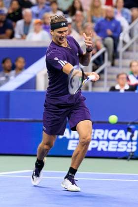 August 30, 2025, Flushing Meadows, New York, USA: Alexander Zverev hits a forehand return during a match against Felix Auger-Aliassime on Day 7 of the 2025 US Open at USTA Billie Jean King National Tennis Center on Saturday August 30, 2025 in the Flushing neighborhood of the Queens borough of New York City. JAVIER ROJAS PI Flushing Meadows USA - ZUMAp124 20250830_zaa_p124_182 Copyright: xJavierxRojasx