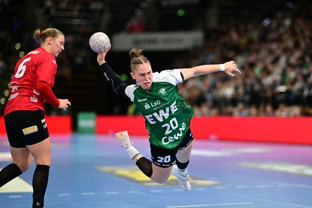 Handball I Frauen I Saison 2025-2026 I 1. HBF I 1. Spieltag I VfL Oldenburg - BSV Sachsen Zwickau I 30.08.2025 Ariane Pfundstein (20, VfL Oldenburg) Oldenburg EWE Arena Niedersachsen Deutschland Copyright: xLobeca FelixxSchlikisx