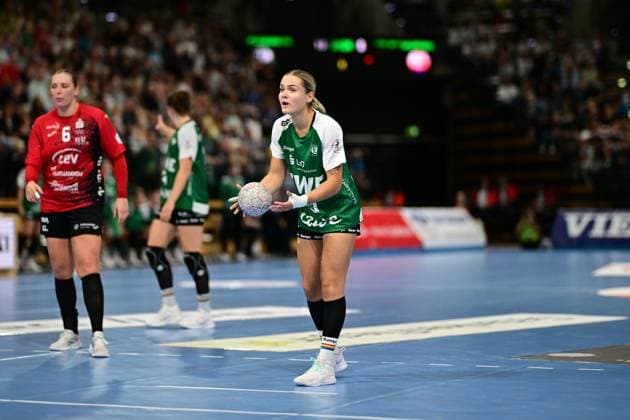 Handball I Frauen I Saison 2025-2026 I 1. HBF I 1. Spieltag I VfL Oldenburg - BSV Sachsen Zwickau I 30.08.2025 Joanna Granicka (21, VfL Oldenburg) Oldenburg EWE Arena Niedersachsen Deutschland Copyright: xLobeca FelixxSchlikisx