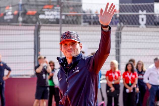 Drivers Parade Max Verstappen of the Netherlands and Oracle Red Bull Racing wave during the Formula 1 Heineken Dutch Grand Prix 2025 on Day 3 at Circuit Zandvoort on August 31, 2025 in Zandvoort, Netherlands. (Photo by Marcel ter Bals DeFodi Images)