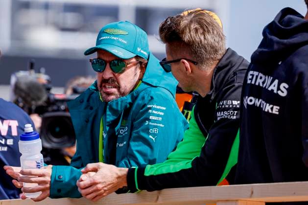 Drivers Parade Fernando Alonso of Spain and Aston Martin F1 Team looks on and Nico Hülkenberg of Germany and Stake F1 Team Kick Sauber during the Formula 1 Heineken Dutch Grand Prix 2025 on Day 3 at Circuit Zandvoort on August 31, 2025 in Zandvoort, Netherlands. (Photo by Marcel ter Bals DeFodi Images)