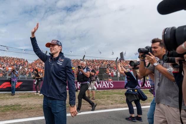 ZANDVOORT , 31-08-2025 , Circuit Zandvoort , season 2025 2026 , Formula 1 Heineken Dutch Grand Prix Zandvoort - The Netherlands , Oracle Red Bull Racing driver Max Verstappen waving to the fans during the drivers parade Formula 1 Dutch Grand Prix Sunday  x30773063x Copyright: