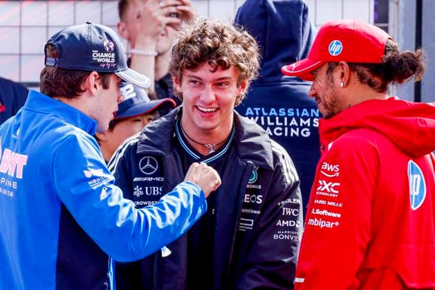 Drivers Parade Franco Colapinto of Argentina and BWT Alpine F1 Team and Lewis Hamilton of the United Kingdom and Scuderia Ferrari HP F1 Team and Andrea Kimi Antonelli of Italy and Mercedes AMG Petronas F1 Team during the Formula 1 Heineken Dutch Grand Prix 2025 on Day 3 at Circuit Zandvoort on August 31, 2025 in Zandvoort, Netherlands. (Photo by Marcel ter Bals DeFodi Images)