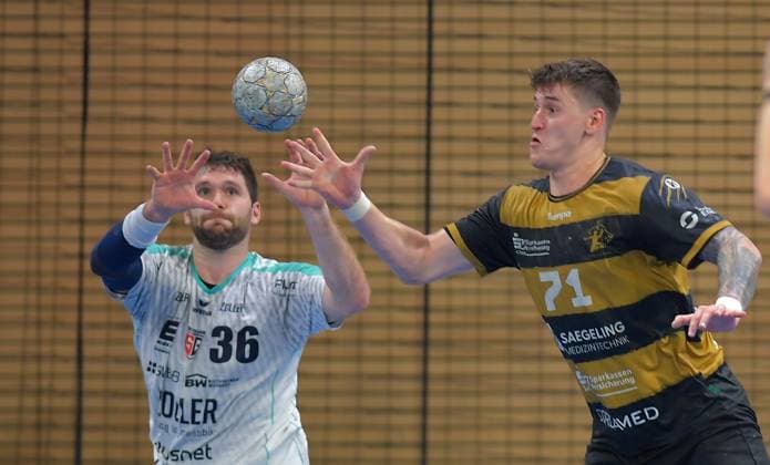 30.08.2025, Bietigheims Jonathan Fischer und Dresdens Oliver Seidler, Handball, 2. Bundesliga, HC Elbflorenz Dresden-SG BBM Bietigheim 24:28, (c) Dresden