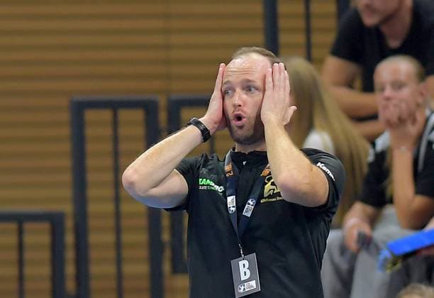 30.08.2025, Dresdens Trainer André Haber, Handball, 2. Bundesliga, HC Elbflorenz Dresden-SG BBM Bietigheim 24:28, (c) Dresden