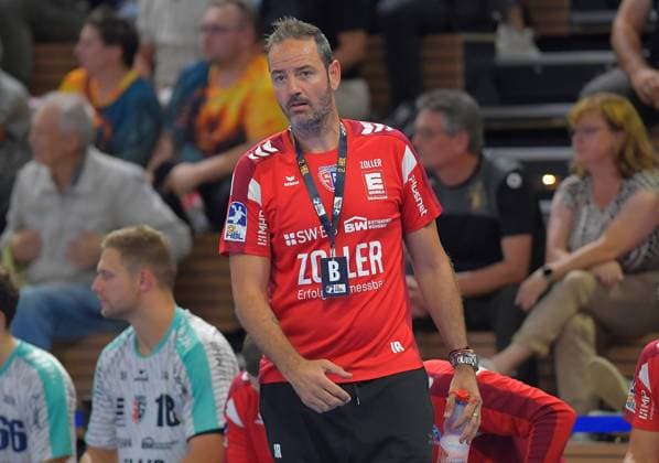 30.08.2025, Bietigheims Trainer Iker Romero, Handball, 2. Bundesliga, HC Elbflorenz Dresden-SG BBM Bietigheim 24:28, (c) Dresden