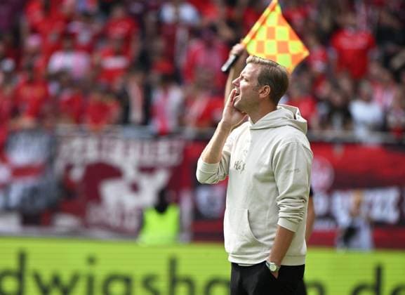 Fussball - 2. Bundesliga - Saison 2025 26 1. FC Kaiserslautern 31.8..2025 Fritz-Walter-Stadion 1. FC Kaiserslautern (fck) - SV Darmstadt 98 (da) Trainer Florian KOHFELDT (SV Darmstadt 98) 1. FC Kaiserslautern