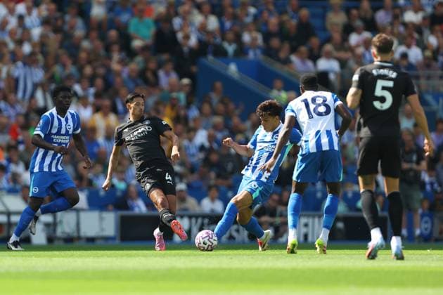 Football - 2025 2026 Premier League - Brighton & Hove Albion vs Manchester City - Amex Stadium - Sunday 31st August 2025 Tijjani Reijnders of Manchester City tackles Diego Gomez of Brighton during the Premier League match at the Amex Stadium COLORSPORT Shaun Boggust 