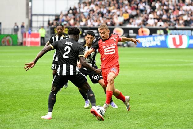 Angers SCO v Stade Rennais FC - Ligue 1 McDonald s 2025 2026 21 Valentin RONGIER (srfc) - 14 Yassin BELKHDIM (sco) during the Ligue 1 McDonald s match between Angers and Rennes at Stade Raymond Kopa on August 31, 2025 in Angers, France. Angers France  Copyright: xFEPx 776348120