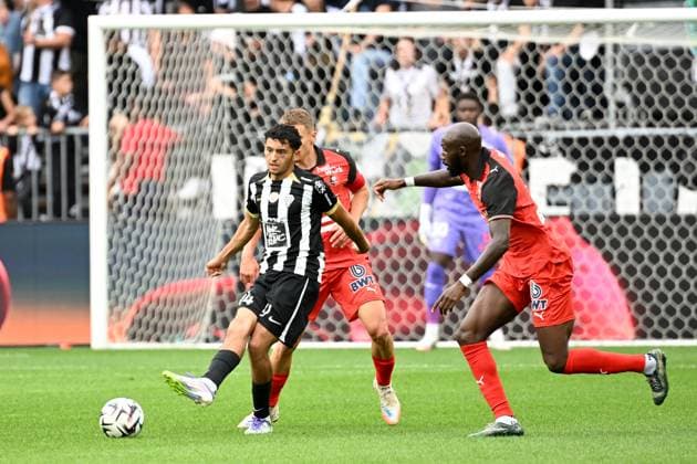 Angers SCO v Stade Rennais FC - Ligue 1 McDonald s 2025 2026 14 Yassin BELKHDIM (sco) during the Ligue 1 McDonald s match between Angers and Rennes at Stade Raymond Kopa on August 31, 2025 in Angers, France. Angers France  Copyright: xFEPx 776348120
