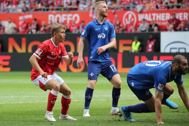 31.08.2025, xmohx, Fussball 2.Bundesliga, 1.FC Kaiserslautern - SV Darmstadt 98 v.l. Naatan Mikael Skyttä (1. FC Kaiserslautern) nach dem Tor zum 1:1 (DFL DFB REGULATIONS PROHIBIT ANY USE OF PHOTOGRAPHS as IMAGE SEQUENCES and or QUASI-VIDEO) Kaiserslautern