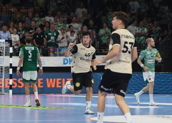 GER HBL Saison 2025 2026 FÜCHSE Berlin vs Bergischer HC, 31.08.25, Max-Schmeling-Halle, Berlin, Aron SEESING Bergischer HC 49) jubelt nach Torerfolg, Emotion, Faust