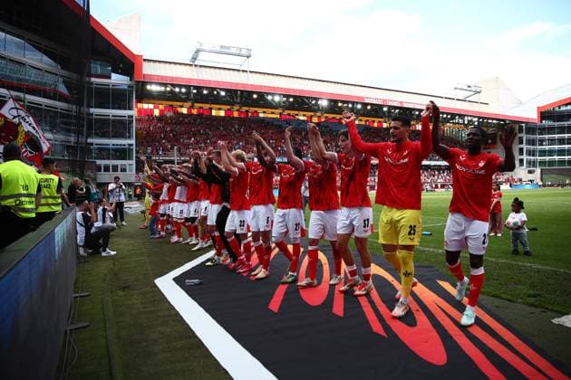 31.08.2025, xmohx, Fussball 2.Bundesliga, 1.FC Kaiserslautern - SV Darmstadt 98 v.l. Jubel, Freude über den Sieg (DFL DFB REGULATIONS PROHIBIT ANY USE OF PHOTOGRAPHS as IMAGE SEQUENCES and or QUASI-VIDEO) Kaiserslautern
