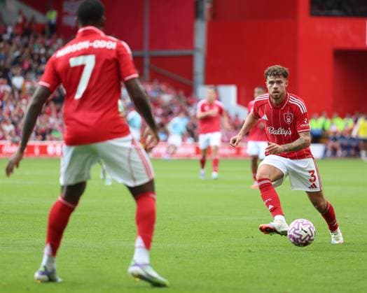 Nottingham Forest v West Ham United Premier League Nico Williams of Nottingham Forest passes the ball top Callum Hudson-Odoi of Nottingham Forest during the Premier League match at the City Ground, Nottingham UK Newspapers OUT Copyright: xAndyxSumnerx FIL-22166-0032