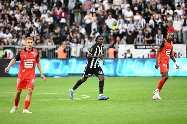 Angers SCO v Stade Rennais FC - Ligue 1 McDonald s 2025 2026 35 Prosper PETER (sco) during the Ligue 1 McDonald s match between Angers and Rennes at Stade Raymond Kopa on August 31, 2025 in Angers, France. Angers France  Copyright: xFEPx 776348120