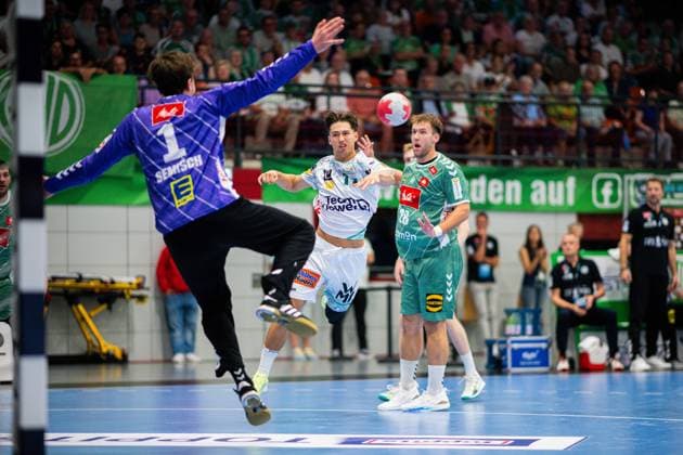 31.08.2025 - Handball, 2025 2026, 1. Bundesliga, 1. Spieltag, GWD Minden - Frisch auf Göppingen: (L-R) Malte Semisch (Minden), Tim Gossner (Göppingen)