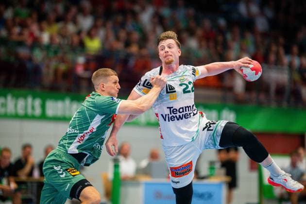 31.08.2025 - Handball, 2025 2026, 1. Bundesliga, 1. Spieltag, GWD Minden - Frisch auf Göppingen: (L-R) Karolis Antanavicius (Minden), Erik Persson (Göppingen)