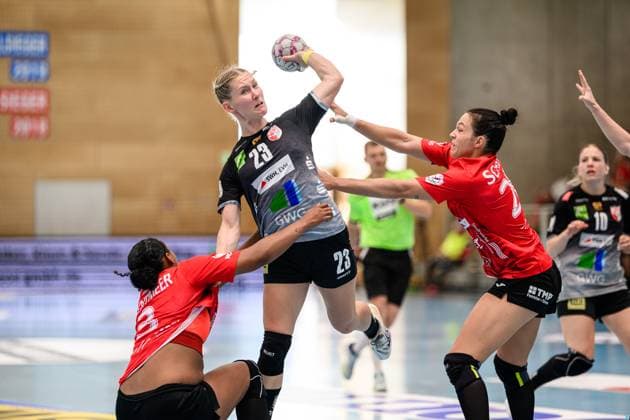 Marie, Polakova (Rueckraum Rechts, SV Union Halle-Neustadt, 23), Sharon, Nooitmeer (Kreislaeufer, Thueringer HC, 3), Jana Leonie, Scheib (Rueckraum, Thueringer HC, 20) GER, Thueringen, Thueringer HC gegen SV Union Halle-Neustadt, Alsco Handball Bundesliga Frauen, 1. Handballbundesliga Frauen, Handball, 1.Spieltag, Saison 2025 2026, Sonntag, 15.00 Uhr, 31.08.2025 GER, Thueringen, Thueringer HC gegen SV Union Halle-Neustadt, Alsco Handball Bundesliga Frauen, 1. Handballbundesliga Frauen, Handball, 1.Spieltag, Saison 2025 2026, Sonntag, 15.00 Uhr, 31.08.2025 Bad Langensalza Copyright: xEibner-Pressefoto MartinxHerbstx EP_MHT