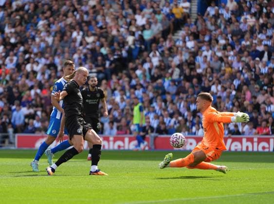 Brighton and Hove Albion v Manchester City, Premier League, Football, Amex Stadium, Brighton, UK - 31 Aug 2025 GOAL 0-1. Erling Haaland of Manchester City scores the opening goal. Brighton Amex Stadium Brighton UK, UK NEWSPAPERS OUT Copyright: xSeanxRyanx