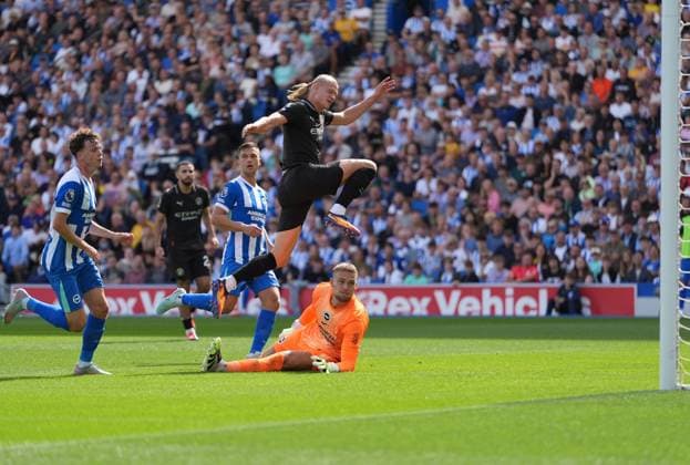 Brighton and Hove Albion v Manchester City, Premier League, Football, Amex Stadium, Brighton, UK - 31 Aug 2025 GOAL 0-1. Erling Haaland of Manchester City scores the opening goal. Brighton Amex Stadium Brighton UK, UK NEWSPAPERS OUT Copyright: xSeanxRyanx