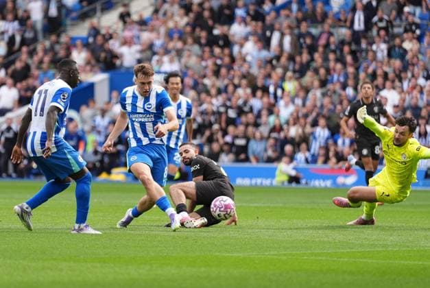 Brighton and Hove Albion v Manchester City, Premier League, Football, Amex Stadium, Brighton, UK - 31 Aug 2025 GOAL 2-1. Brajan Gruda of Brighton & Hove Albion scores the second goal for Brighton. Brighton Amex Stadium Brighton UK, UK NEWSPAPERS OUT Copyright: xSeanxRyanx