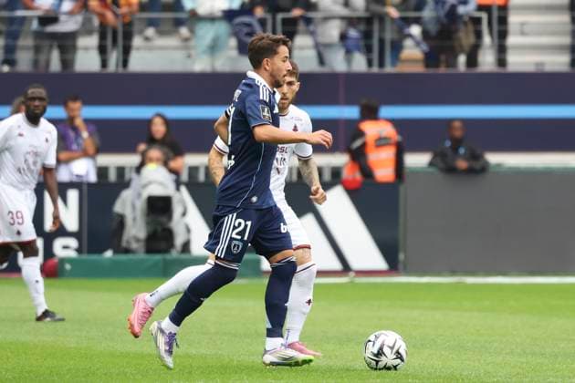 FOOTBALL : Paris FC Vs FC Metz - Ligue 1 - 31 08 2025 Maxime Lopez (Paris FC) ParisFrance  Copyright: xMichtofx
