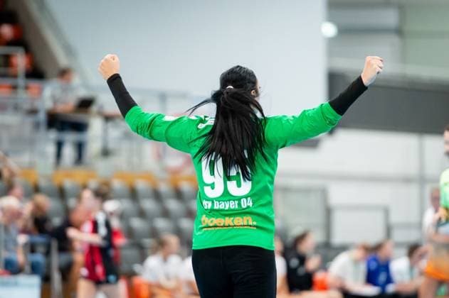 Jubel bei Nela Zuzic (Bayer Leverkusen,No.95) nach einem Treffer ihrer Mannschaft DEU, Leverkusen 31.08.2025 Handball, 2. Bundesliga Frauen 2025 2026, 1. Spieltag, Bayer 04 Leverkusen - VfL Waiblingen