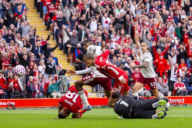 Football - FA Premier League - Liverpool FC v Arsenal FC LIVERPOOL, ENGLAND - Sunday, August 31, 2025: Liverpool s Hugo Ekitike shoots however it was ruled offsides during the FA Premier League match between Liverpool FC and Arsenal FC at Anfield. (Photo by David Rawcliffe Propaganda) LIVERPOOL Anfield MERSEYSIDE ENGLAND  Copyright: xDavidxRawcliffex P2025-08-31-Liverpool_Arsenal-56