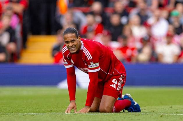 Football - FA Premier League - Liverpool FC v Arsenal FC LIVERPOOL, ENGLAND - Sunday, August 31, 2025: Liverpool s captain Virgil van Dijk during the FA Premier League match between Liverpool FC and Arsenal FC at Anfield. (Photo by David Rawcliffe Propaganda) LIVERPOOL Anfield MERSEYSIDE ENGLAND  Copyright: xDavidxRawcliffex P2025-08-31-Liverpool_Arsenal-64
