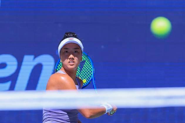 August 31, 2025, Flushing Meadows, New York, USA: Ann Li hits a forehand during a match against Jessica Pegula on Day 8 of the 2025 US Open at USTA Billie Jean King National Tennis Center on Sunday August 31, 2025 in the Flushing neighborhood of the Queens borough of New York City. JAVIER ROJAS PI Flushing Meadows USA - ZUMAp124 20250831_zaa_p124_003 Copyright: xJavierxRojasx
