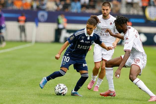 August 31, 2025, Paris, Paris, France: Ilan Kebbal of PARIS FC in action during the league 1 MacDonald day 3 match between Paris FC and FC Metz at Jean Bouin Stadium - on August 31 2025.Paris - France Paris France - ZUMAb253 20250831_zsp_b253_017 Copyright: xLoicxBaratouxx