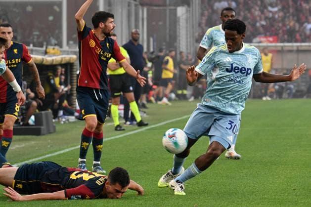 Jonathan David (Juventus FC) in action during Genoa CFC vs Juventus FC, Italian soccer Serie A match in Genoa, Italy, August 31 2025  Copyright: xPasqualexGolia IPAxSportx xipa-agency.netx xx IPA_63783732 IPA_Agency_IPA63783732
