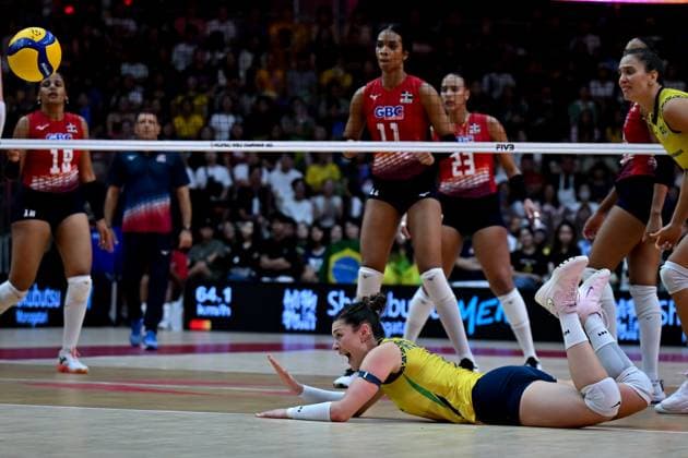 Brazil v Dominican Republic - FIVB Women’s World Volleyball Championship BANGKOK, THAILAND - AUGUST 31: Rosamaria Montibeller (7) of Brazil during the FIVB Women s World Volleyball Championship match between Brazil and Dominican Republic at Huamark Indoor Stadium in Bangkok, Thailand on August 31, 2025. Mustafa Hatipoglu Anadolu Bangkok Thailand. Editorial use only. Please get in touch for any other usage.  Copyright: x2025xAnadoluxMustafaxHatipoglux