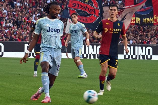 CALCIO - Serie A - Genoa CFC vs Juventus FC Khephren Thuram (Juventus FC) in action during Genoa CFC vs Juventus FC, Italian soccer Serie A match in Genoa, Italy, August 31 2025 Genoa Italy  Copyright: xIPAxSport ABACAx