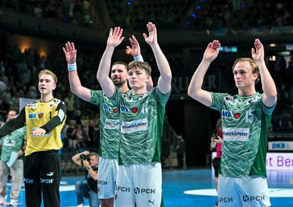 31.08.2025, xlakx, Handball Daikin HBL, Fuechse Berlin - Bergischer HC v.l. Lasse Ludwig (Fuechse Berlin),Fabian Wiede (Fuechse Berlin),Nils Lichtlein (Fuechse Berlin),Tobias Grondahl (Fuechse Berlin) Jubel ueber den Sieg, Jubel nach Spielende Berlin