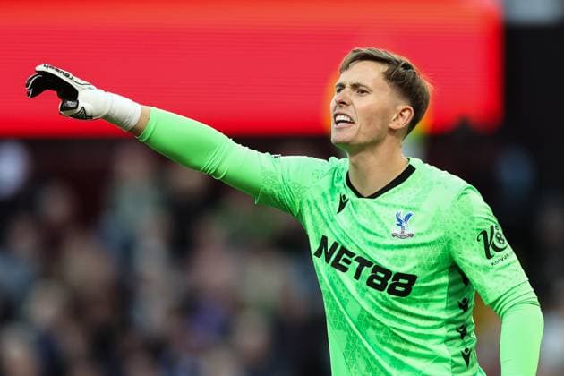 Birmingham, England, 31st August 2025. Dean Henderson of Crystal Palace gives his teammates instructions during the Aston Villa vs Crystal Palace Premier League match at Villa Park, Birmingham. Picture credit should read: Jessica Hornby Sportimage EDITORIAL USE ONLY. No use with unauthorised audio, video, data, fixture lists, club league logos or live services. Online in-match use limited to 120 images, no video emulation. No use in betting, games or single club league player publications. SPI_050_JH_Villa_Palace SPI-4102-0050