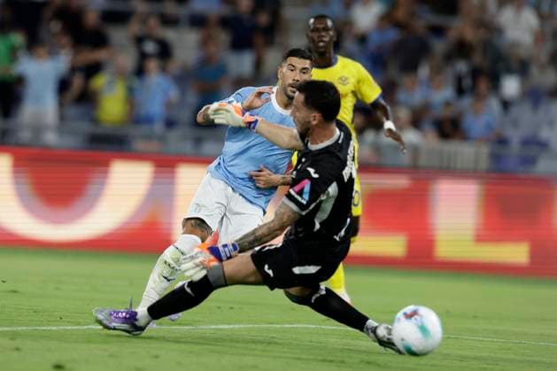 Serie A football match SS Lazio vs Hellas Verona Lazio™s Italian midfielder Mattia Zaccagni scores against Hellas Verona during the Serie A football match SS Lazio vs Hellas Verona at Olimpico Stadium on August 31, 2025, in Rome. _BPH1742 Copyright: xAntonioxBalascox