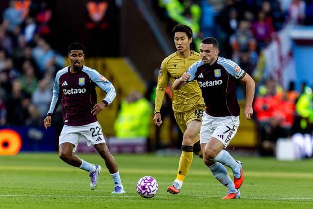 Aston Villa v Crystal Palace Premier League 31 08 2025. Aston Villa midfielder John?McGinn (7) runs forward with ball during the Premier League match between Aston Villa and Crystal Palace at Villa Park, Birmingham, England on 31 August 2025. Birmingham Villa Park West Midlands England Editorial use only DataCo restrictions apply See www.football-dataco.com , Copyright: xManjitxNarotrax PSI-22724-0026