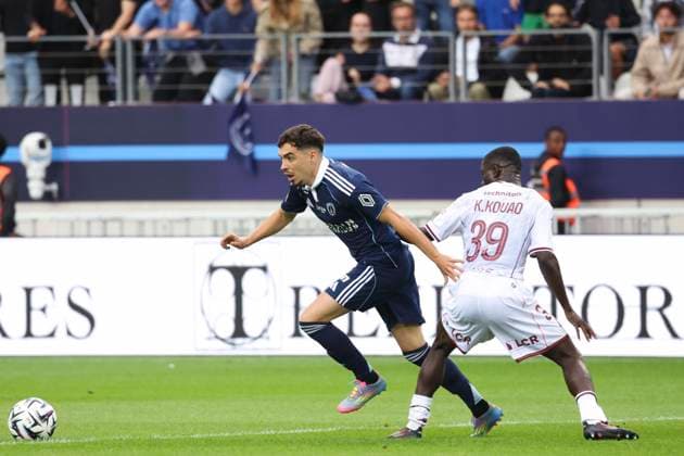 FOOTBALL : Paris FC Vs FC Metz - Ligue 1 - 31 08 2025 Mathieu Cafaro (Paris FC) Vs Koffi Kouao (FC Metz) ParisFrance  Copyright: xMichtofx