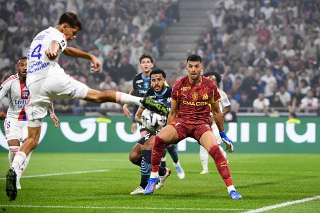 Olympique Lyonnais v Olympique de Marseille - Ligue 1 McDonald s 2025 2026 04 Conrad Jaden CJ EGAN RILEY (om) - 01 Geronimo RULLI (om) during the Ligue 1 McDonald s match between Lyon and Marseille at Groupama Stadium on August 31, 2025 in Lyon, France. Lyon France  Copyright: xFEPx 776348118