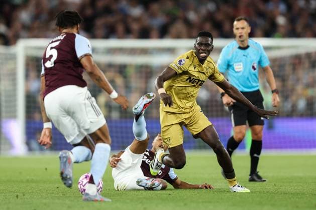 Birmingham, England, 31st August 2025. Ismaila Sarr of Crystal Palace tackles Youri Tielemans of Aston Villa during the Aston Villa vs Crystal Palace Premier League match at Villa Park, Birmingham. Picture credit should read: Jessica Hornby Sportimage EDITORIAL USE ONLY. No use with unauthorised audio, video, data, fixture lists, club league logos or live services. Online in-match use limited to 120 images, no video emulation. No use in betting, games or single club league player publications. SPI_063_JH_Villa_Palace SPI-4102-0063