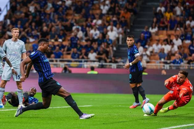 FC Internazionale vs Udinese Calcio - Serie A 2025 26 - 31 08 2025 Denzel Dumfries of FC Internazionale scores a goal during Serie A 2025 26 football match between FC Internazionale and Udinese Calcio at San Siro Stadium Copyright: xBEAUTIFULxSPORTS Carabellix