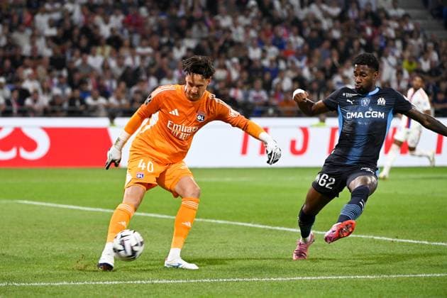 Olympique Lyonnais v Olympique de Marseille - Ligue 1 McDonald s 2025 2026 62 Amir MURILLO (om) - 40 Remy DESCAMPS (ol) during the Ligue 1 McDonald s match between Lyon and Marseille at Groupama Stadium on August 31, 2025 in Lyon, France. Lyon France  Copyright: xFEPx 776348118