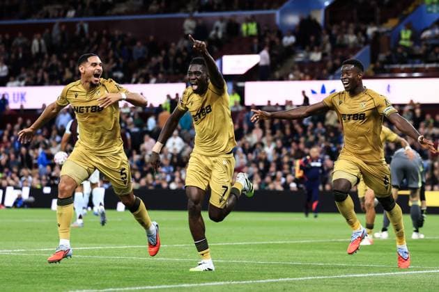 Birmingham, England, 31st August 2025. Ismaila Sarr of Crystal Palace celebrates his goal to make it 0-3 during the Aston Villa vs Crystal Palace Premier League match at Villa Park, Birmingham. Picture credit should read: Jessica Hornby Sportimage EDITORIAL USE ONLY. No use with unauthorised audio, video, data, fixture lists, club league logos or live services. Online in-match use limited to 120 images, no video emulation. No use in betting, games or single club league player publications. SPI_076_JH_Villa_Palace SPI-4102-0076