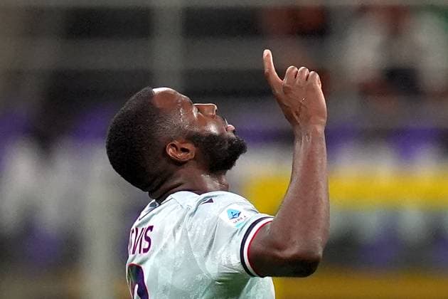 Udinese s Keinan Davis celebrates after scoring 1-1 during the Serie A soccer match between Inter and Udinese at the San Siro Stadium in Milan , north Italy - Sunday , August 31 , 2025. - Soccer .  Copyright: xSpada LaPressex