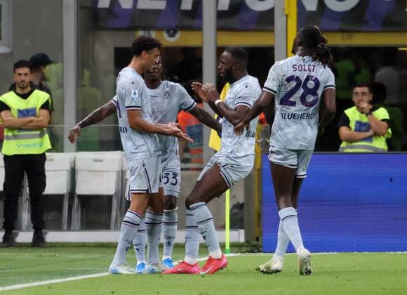 August 31, 2025, Milan, MILAN: Udinese s Arthur Atta (L) jubilates with his teammates after scoring goal of 1 to 2 during the Italian serie A soccer match between Inter and Udinese at Giuseppe Meazza stadium in Milan, 25 August 2025..ANSA MATTEO BAZZI. Soccer; Serie A: Inter Vs Udinese  - ZUMAa110 20250831_zaf_a110_062 Copyright: xMatteoxBazzix